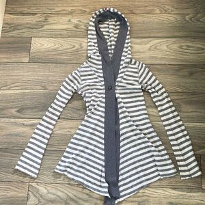 Hard Tail one button cardigan. XS